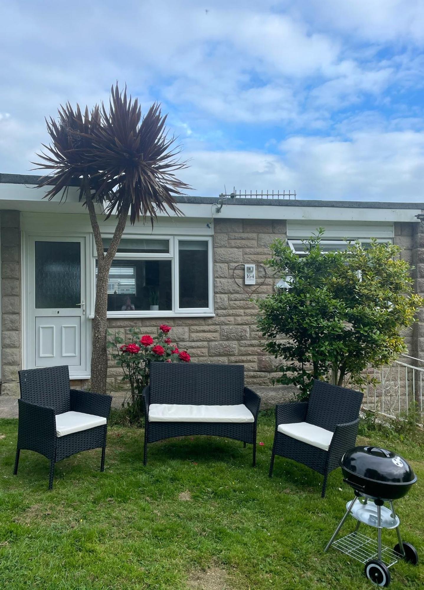 Look No Further Gorgeous Newly Renovated Contemporary Chalet Sandown Bay Holiday Centre Esterno foto