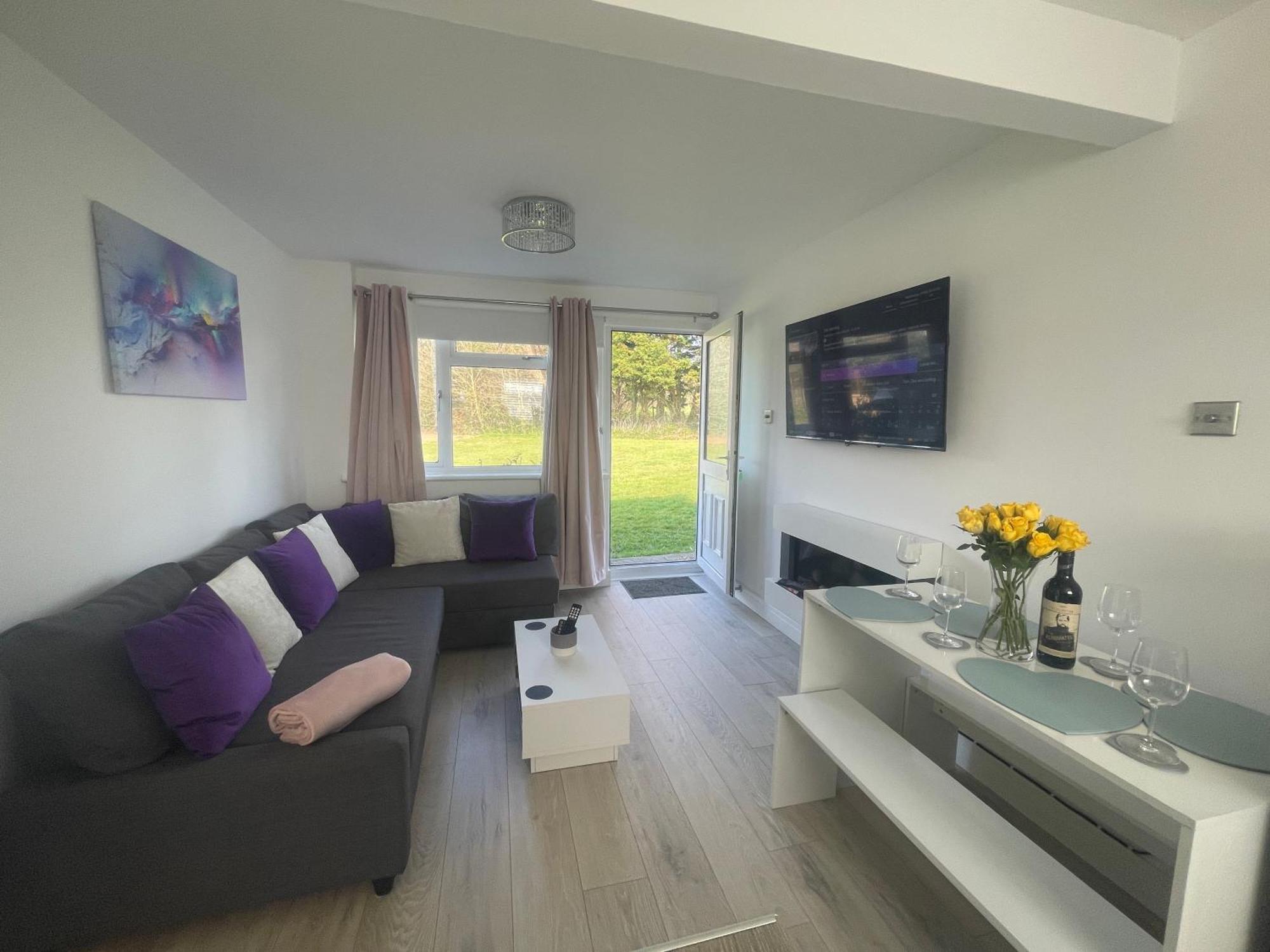 Look No Further Gorgeous Newly Renovated Contemporary Chalet Sandown Bay Holiday Centre Esterno foto