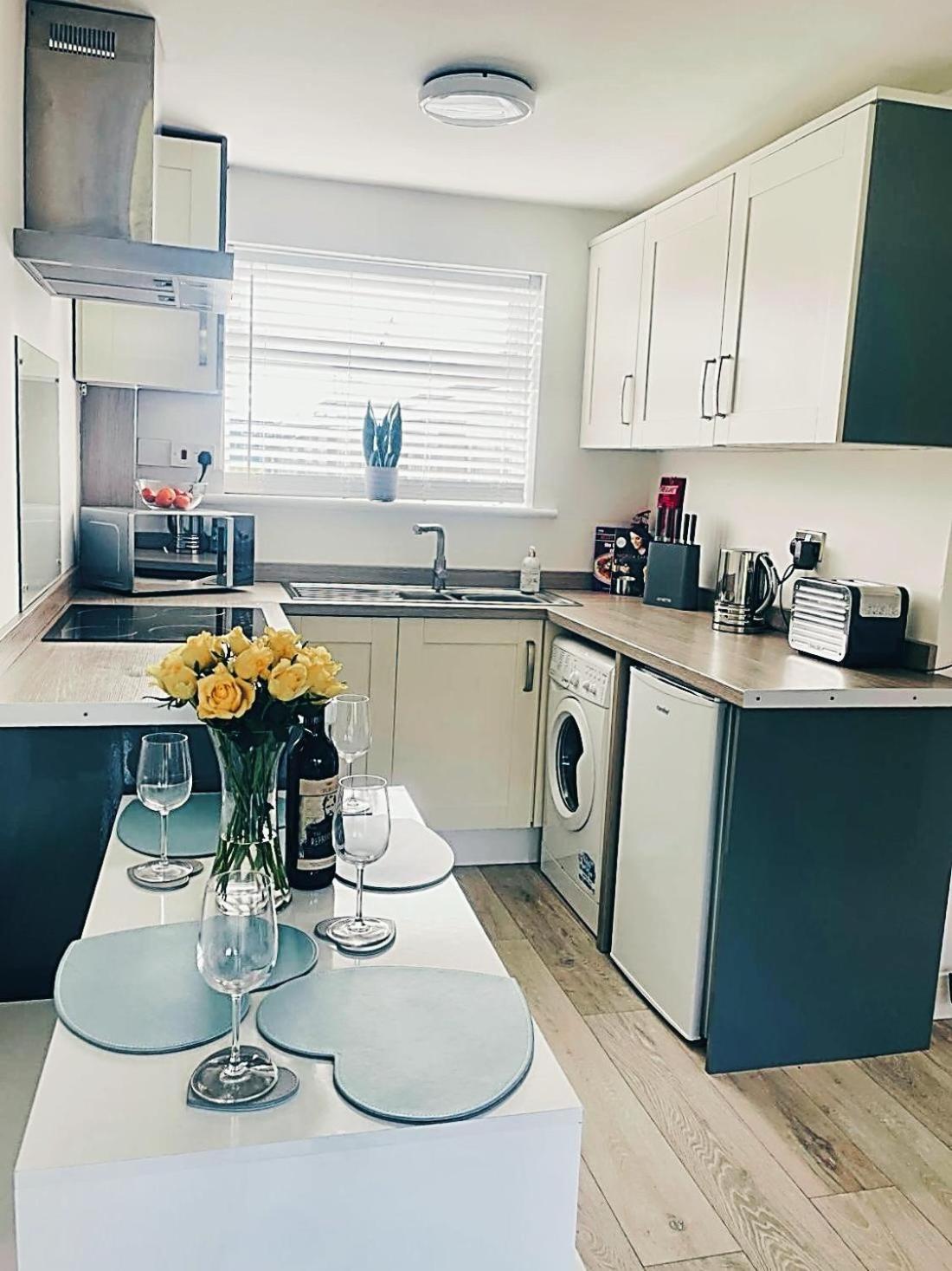 Look No Further Gorgeous Newly Renovated Contemporary Chalet Sandown Bay Holiday Centre Esterno foto