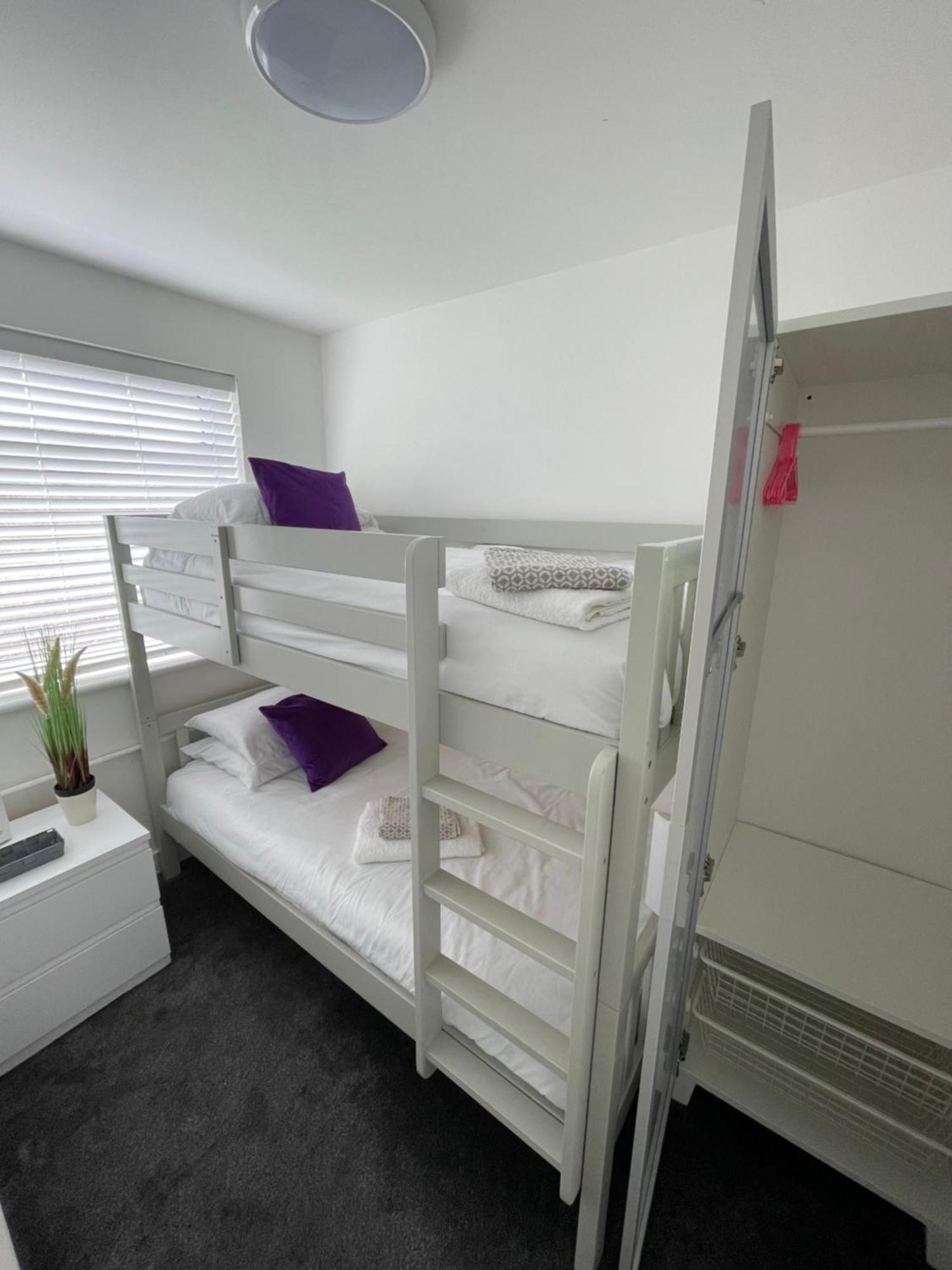 Look No Further Gorgeous Newly Renovated Contemporary Chalet Sandown Bay Holiday Centre Esterno foto